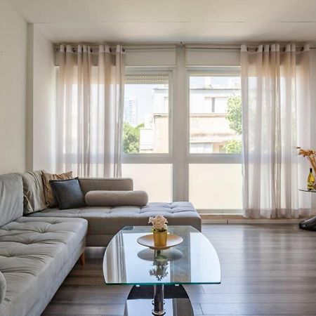Big Apartment Next To Gordon Beach Plus Free Parking Tel Aviv Exterior photo